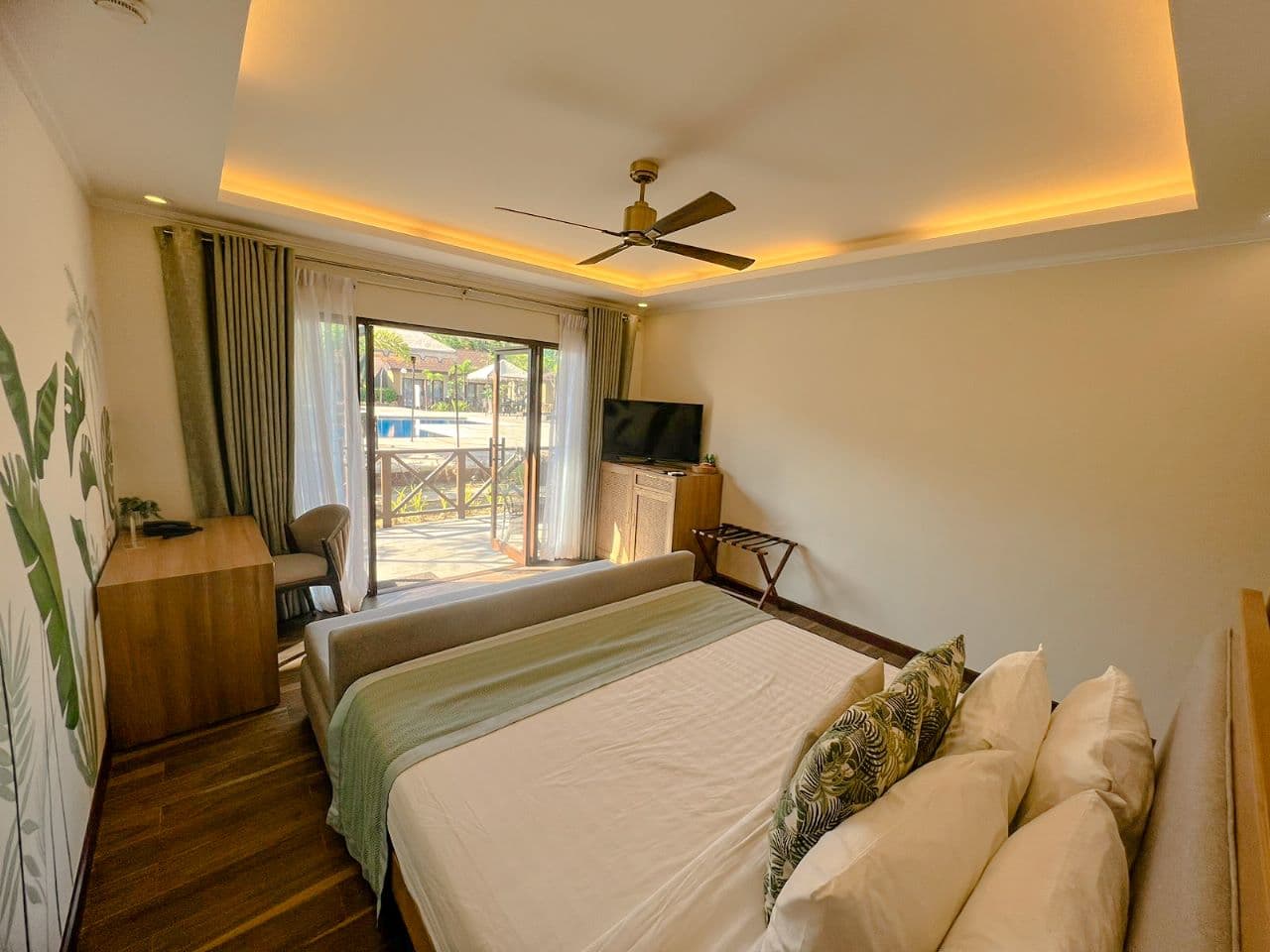 Villa Room, pool view